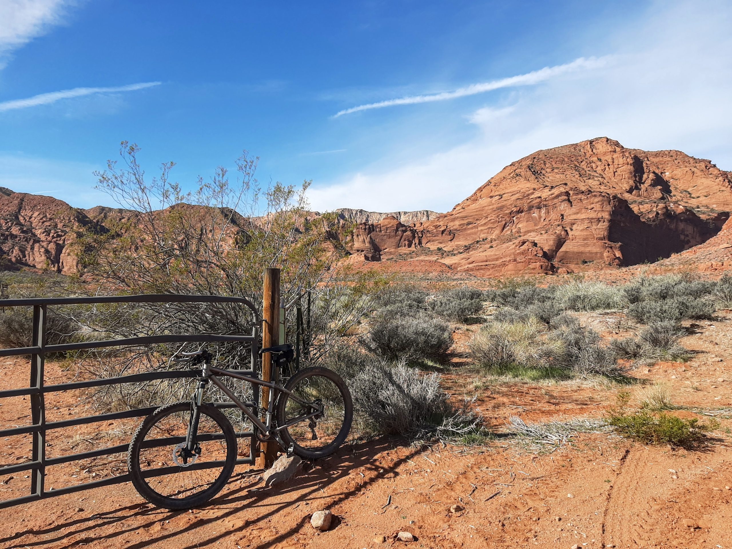 Entrance to Red Reef East Trail in Red Cliffs National Conservation Area